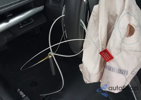 2024 Chevrolet Corvette Stingray Rwd 2Lt from USA, damaged, VIN 1G1YB2D48R5130834